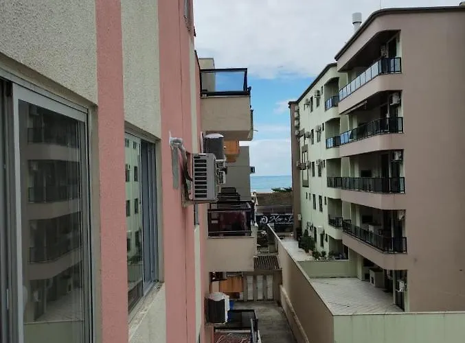 VIZINHO do ATLÂNTICO II 303 Apartamento Bombinhas
